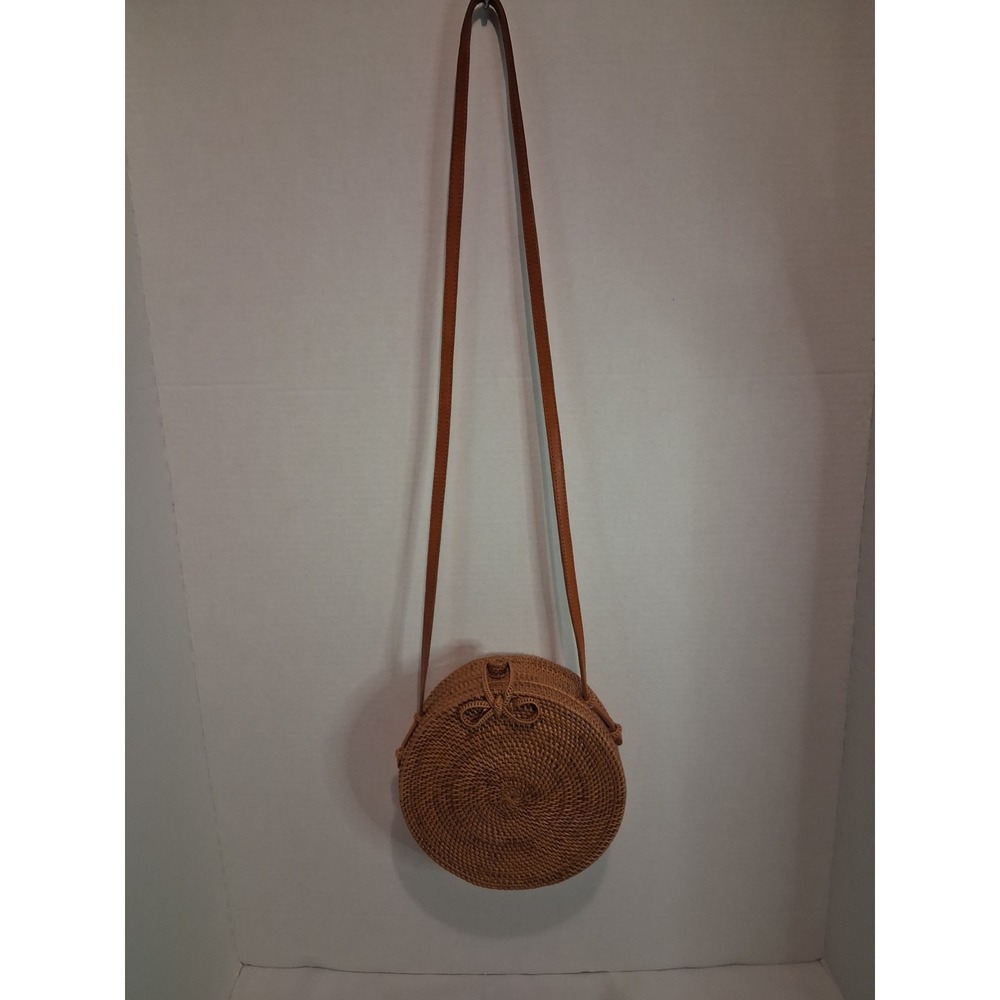 Vintage Woven Round Rattan Crossbody Bag Batik Lining Boho Woven Circle Purse